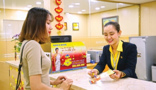 Đầu năm ồ ạt gửi tiền tiết kiệm