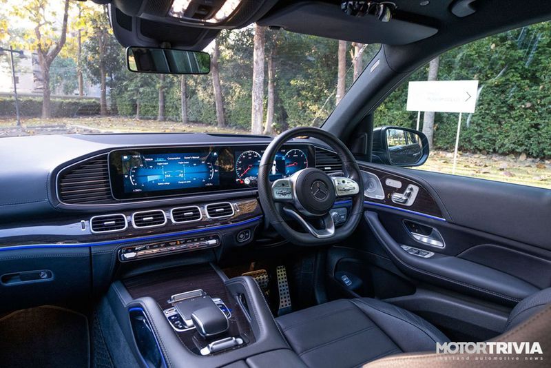 Mercedes-Benz GLS 2020 bản máy dầu có giá gần 6,6 tỷ đồng