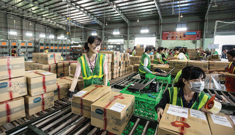 Thương mại điện tử: Cơ hội lớn, thách thức nhiều