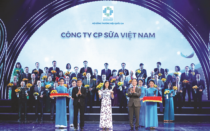 Nâng tầm thương hiệu quốc gia, nhìn từ câu chuyện của Vinamilk