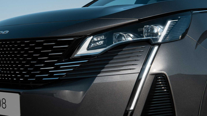 Peugeot 3008 và 5008 mới sắp ra mắt thị trường Việt