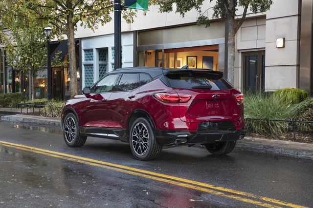 Chevrolet Blazer 2023 ra mắt