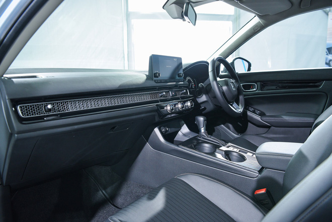 Honda Civic 2022 có giá từ 730 triệu đồng