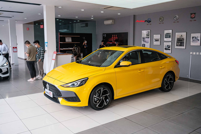 MG5 full option hạ giá còn 579 triệu đồng MG5 full option hạ giá còn 579 triệu đồng