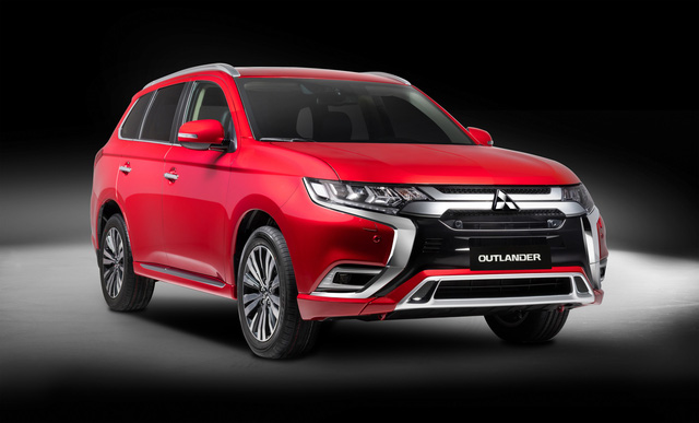 Mitsubishi Outlander 2022 ra mắt tại Việt Nam, giá giữ nguyên Mitsubishi Outlander 2022 ra mắt tại Việt Nam, giá giữ nguyên