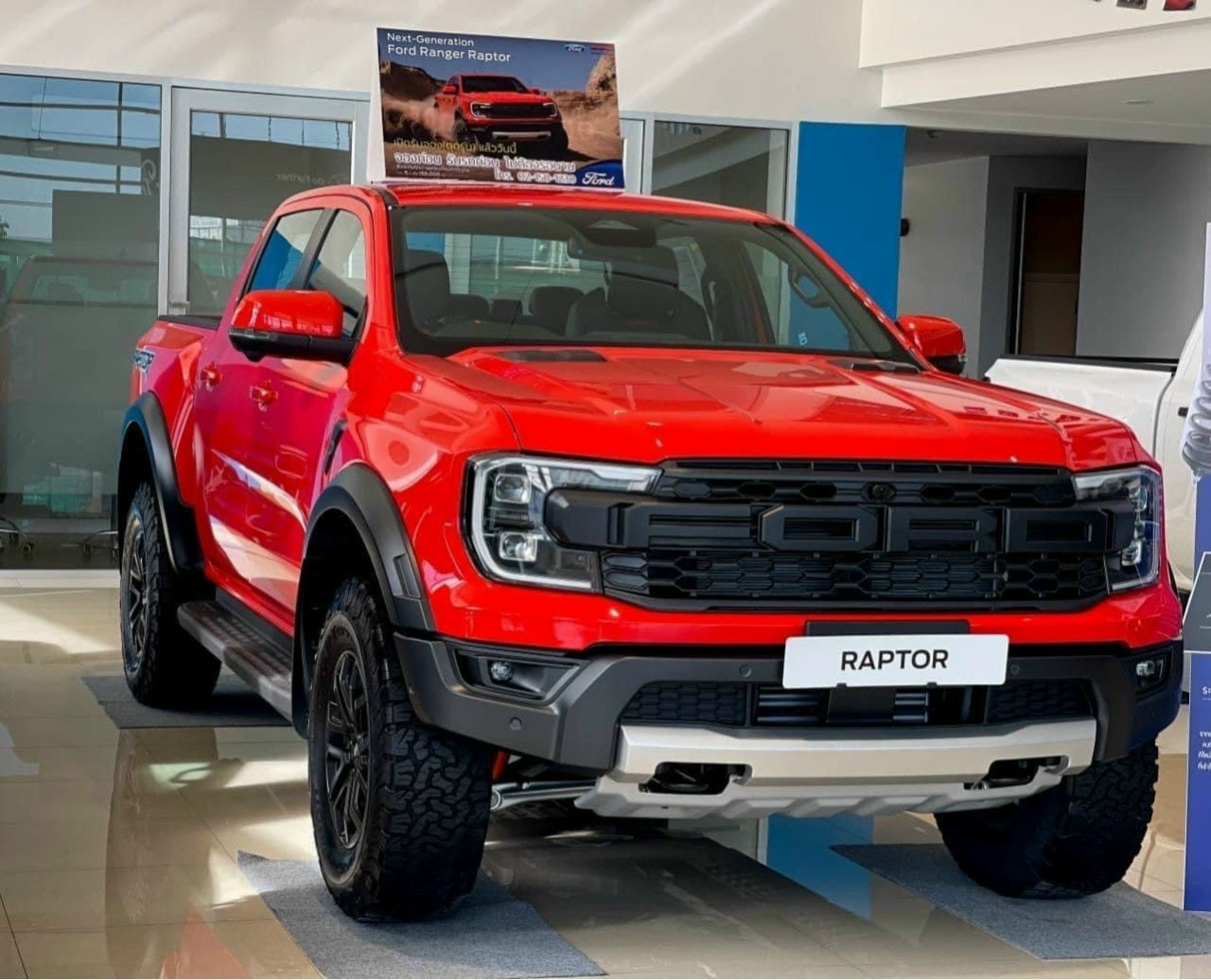 Ford Ranger Raptor 2023 có giá dự kiến 1,329 tỷ đồng