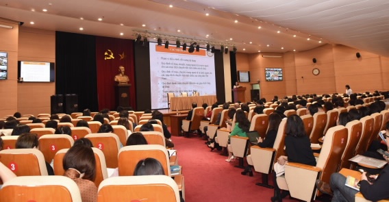 tap huan huong dan hoat dong chuyen tien mot chieu tu viet nam ra nuoc ngoai