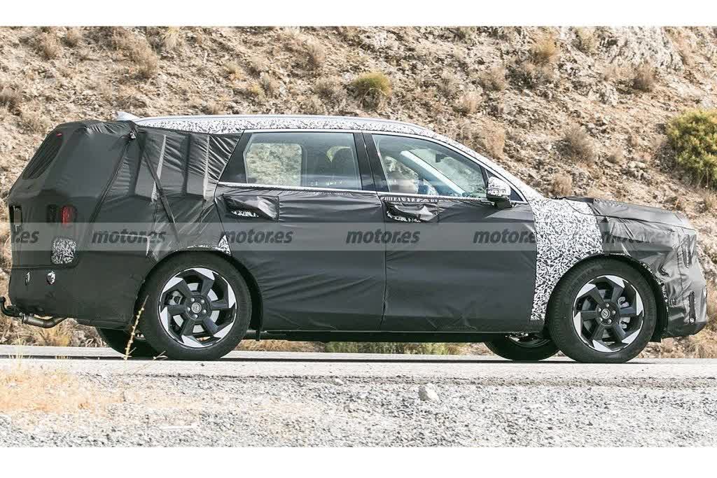 Kia Sorento 2024 dự kiến ra mắt tháng 8
