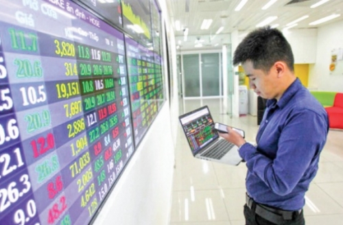 Những phiên giảm sàn của NBB