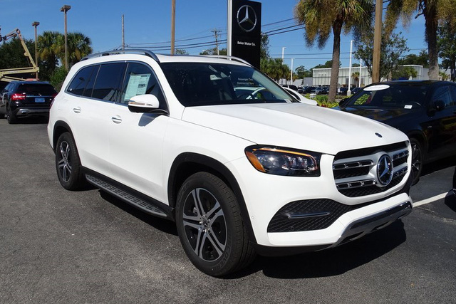 Mercedes-Benz sẽ giới thiệu 7 mẫu xe mới trong tuần này