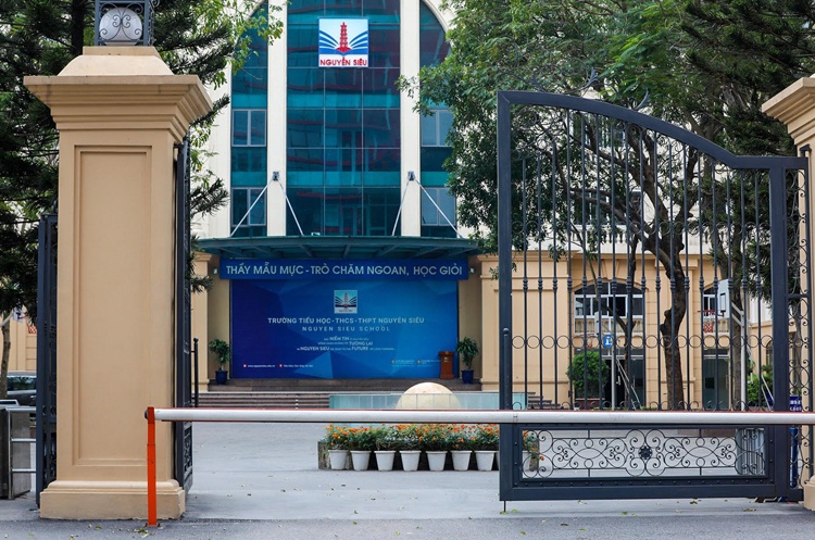 ung pho covid 19 nhieu dia phuong cho hoc sinh nghi den het thang 3