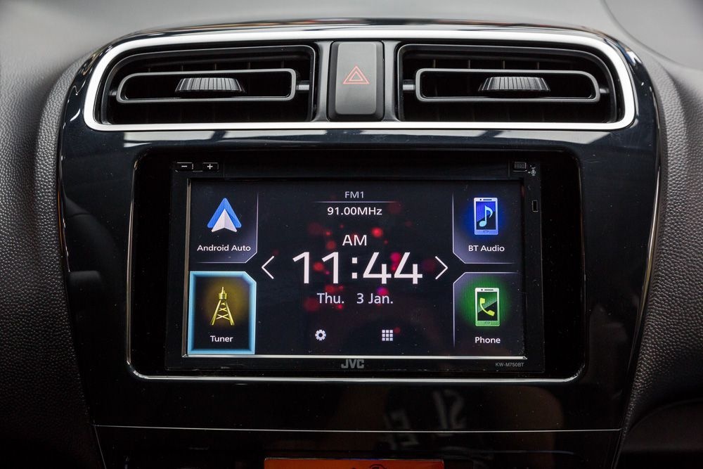 Mitsubishi Attrage CVT 2020 giá 460 triệu đồng có gì?