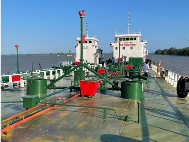 bat tam giam doi truong doi kiem soat chong buon lau vi co lien quan den vu an xang gia