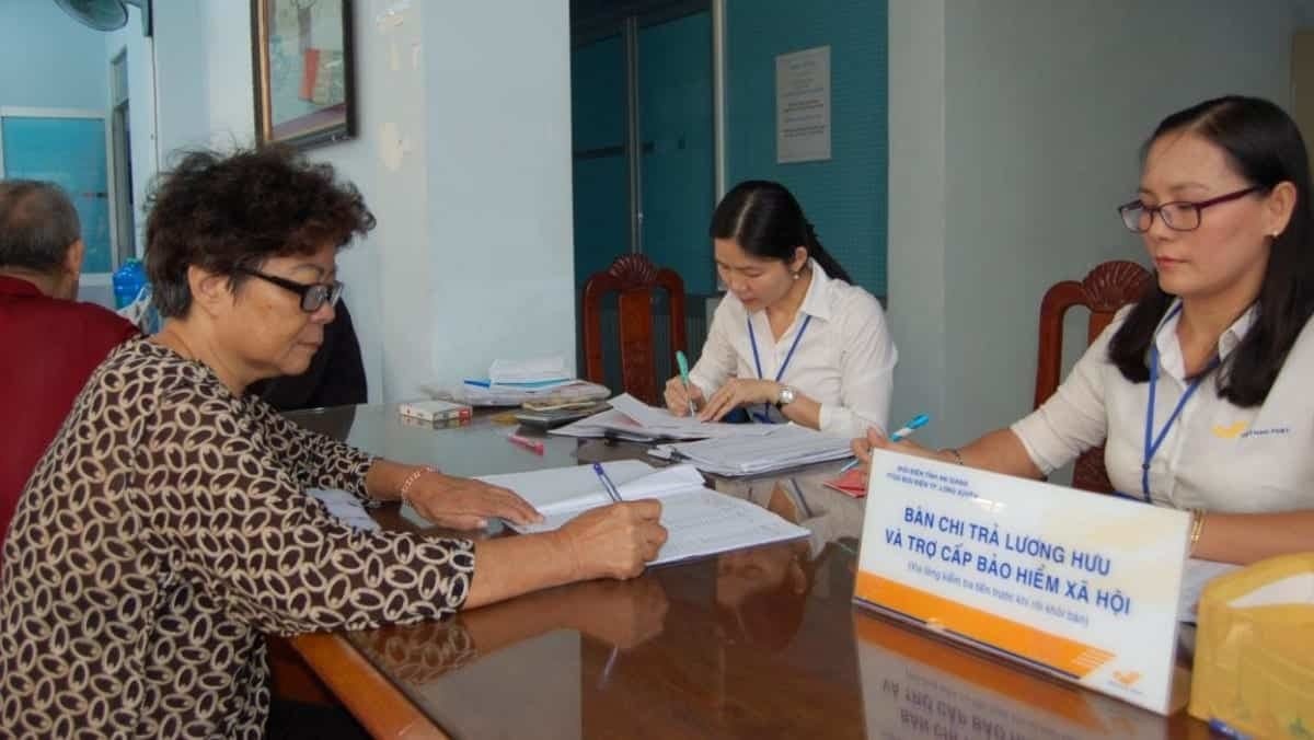 Đề xuất tăng 15% lương hưu, trợ cấp từ 1/1/2022 Đề xuất tăng 15% lương hưu, trợ cấp từ 1/1/2022