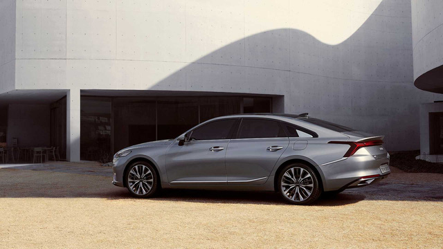 kia k8 sap ra mat co gi moi