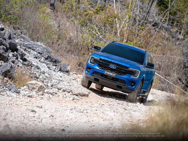 Ford Everest thế hệ mới ra mắt