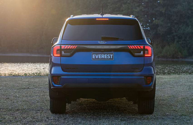 Ford Everest thế hệ mới ra mắt