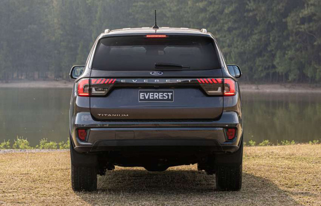 Ford Everest thế hệ mới ra mắt