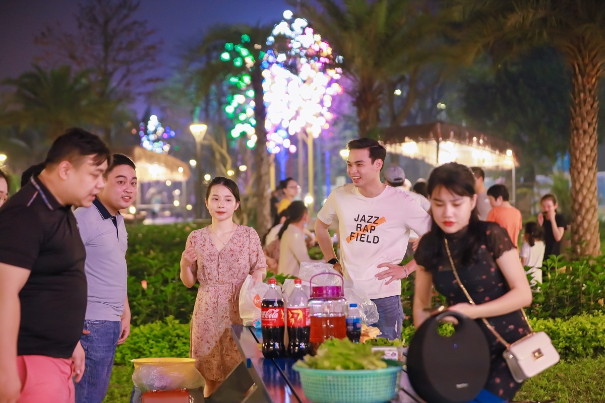 Sướng như dân “Quận Ocean”, cuối tuần lên đồ check-in với vô vàn địa điểm “hot” suong nhu dan quan ocean cuoi tuan len do check in voi vo van dia diem hot