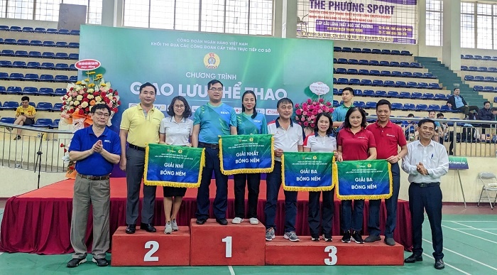 giao luu the thao khoi thi dua cac cong doan cap tren truc tiep co so