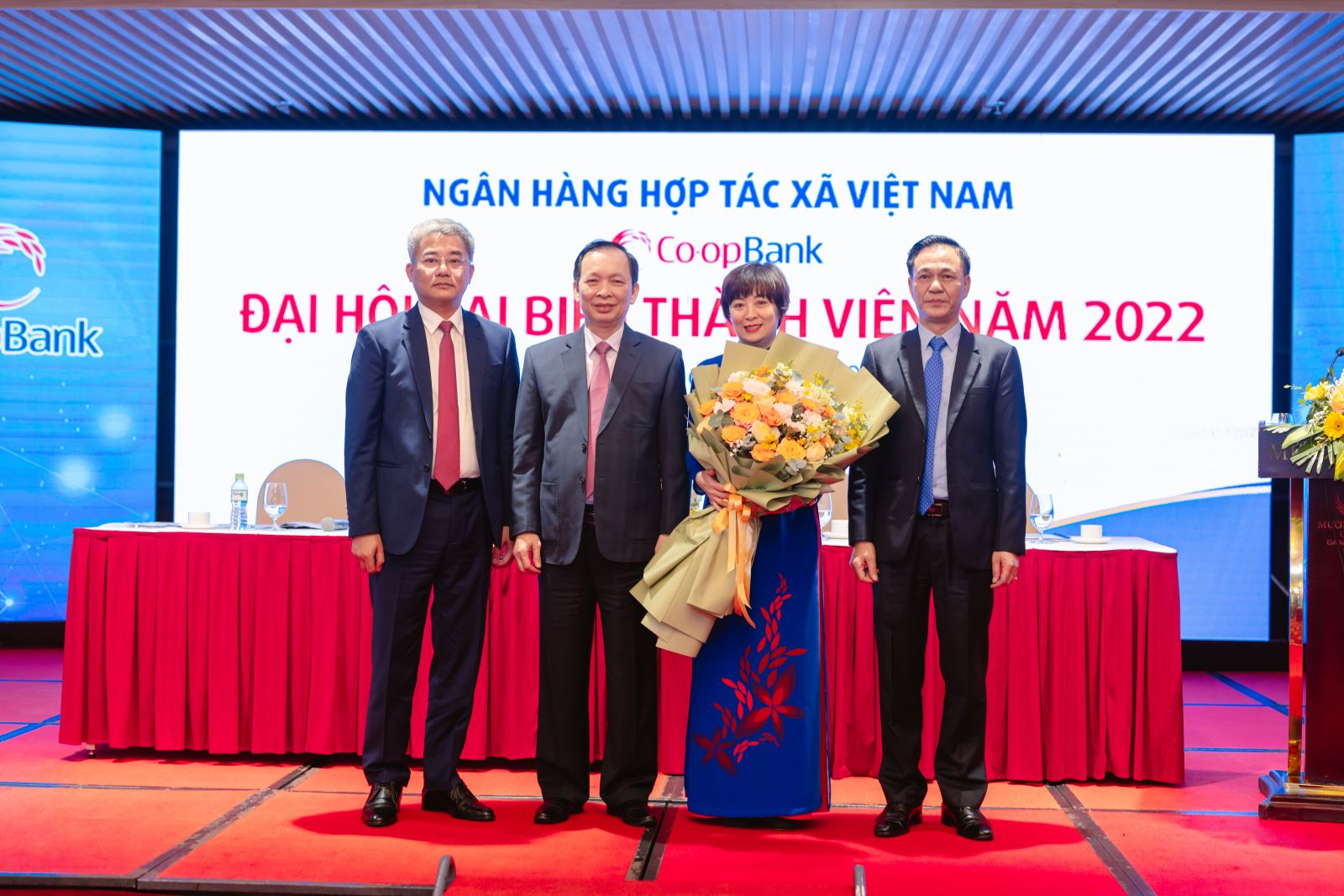 dai hoi dai bieu thanh vien co opbank nam 2022 suc bat tao da phat trien moi