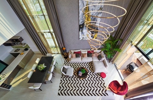 Ra mắt nhà mẫu The Mansions có trang bị thang máy riêng biệt Ra mắt nhà mẫu The Mansions có trang bị thang máy riêng biệt