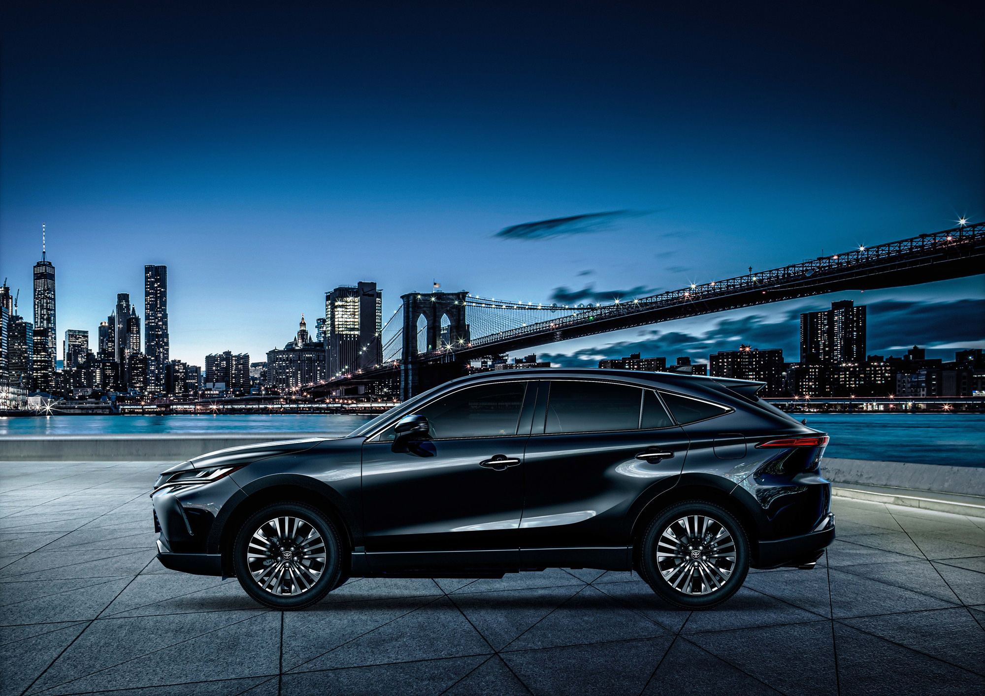 Toyota Harrier thế hệ mới sắp về Việt Nam có gì?