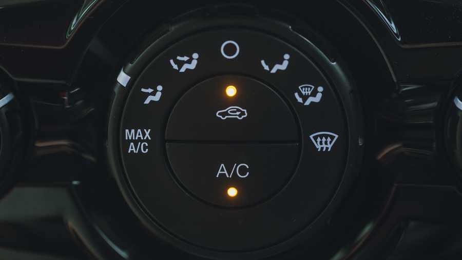 mot so luu y khi ve sinh he thong dieu hoa o to trong mua covid 19