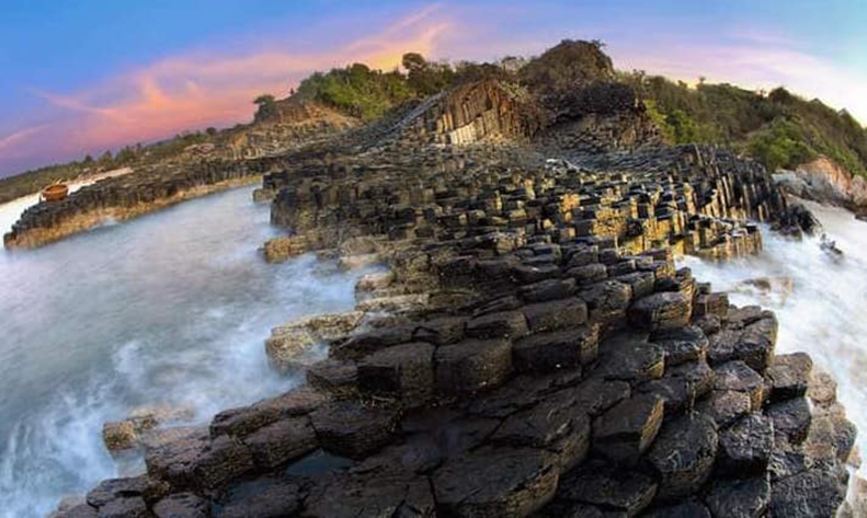 lo dien danh tinh ong lon do bo bat dong san nghi duong 6 sao tai phu yen