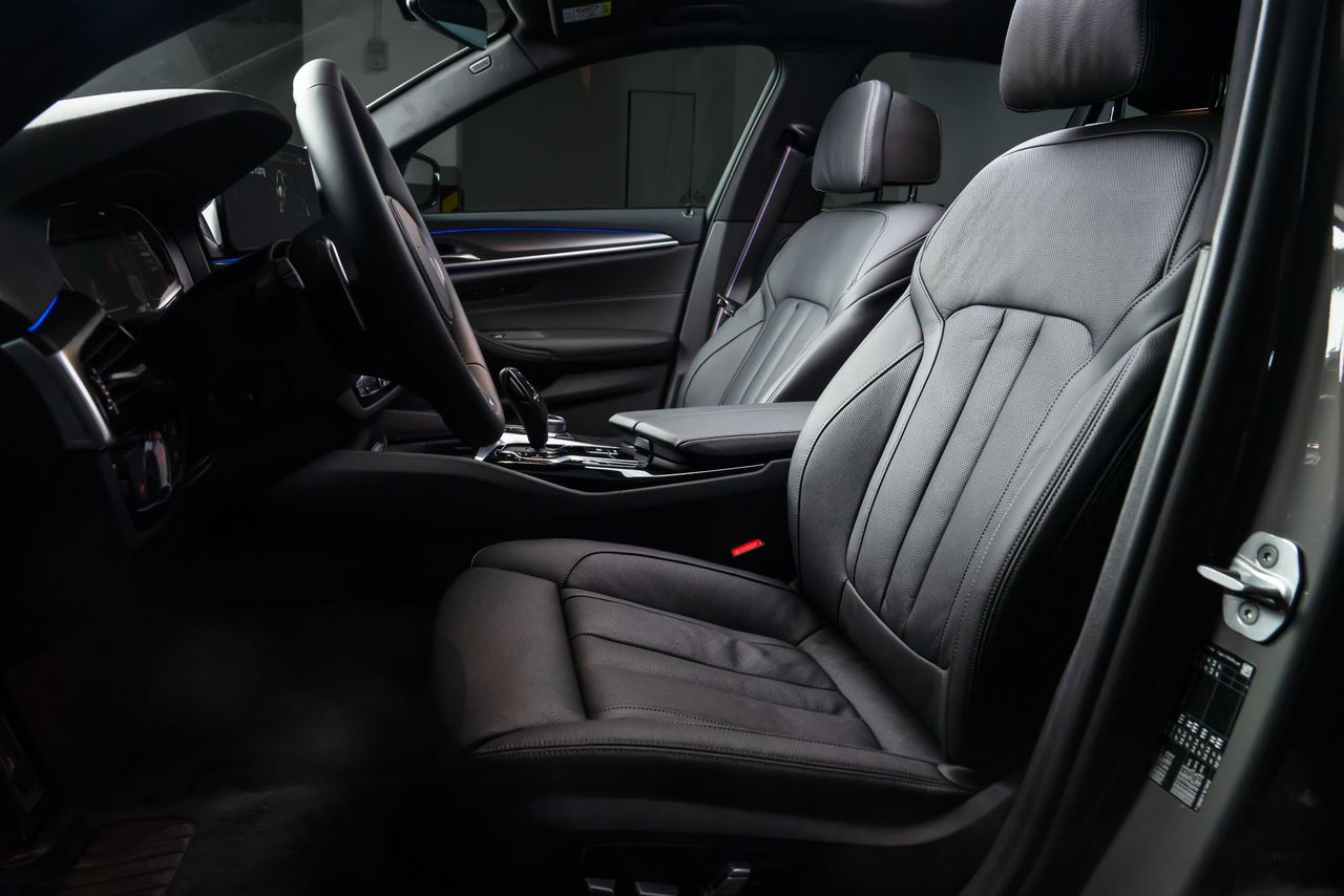 BMW 5-Series LCI 2021 giá từ 2,5 tỷ đồng có gì? BMW 5-Series LCI 2021 giá từ 2,5 tỷ đồng có gì?