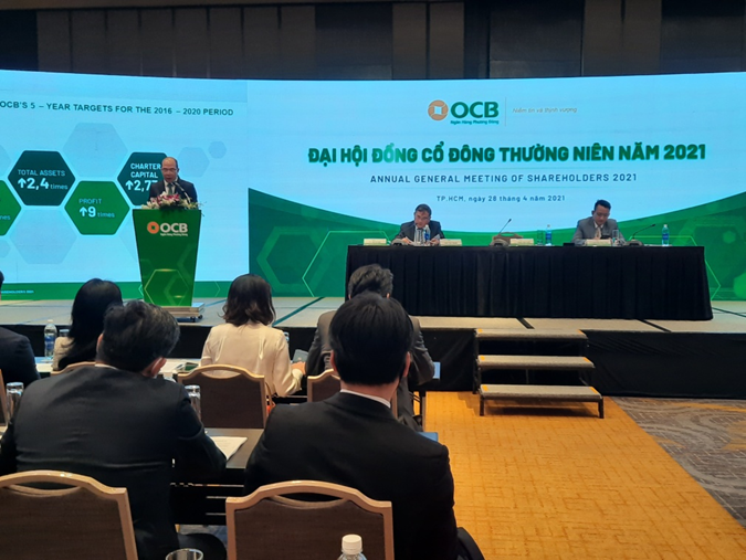 ocb dat muc tieu lai truoc thue 5500 ty dong trong nam 2021
