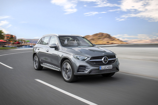 Mercedes-Benz GLC thế hệ mới chốt lịch ra mắt