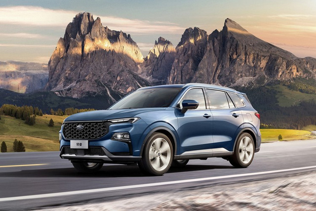 Ford Equator Sport mở bán với giá từ 22.050 USD