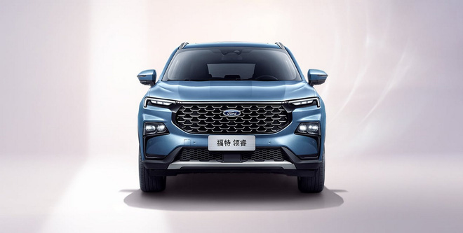 Ford Equator Sport mở bán với giá từ 22.050 USD