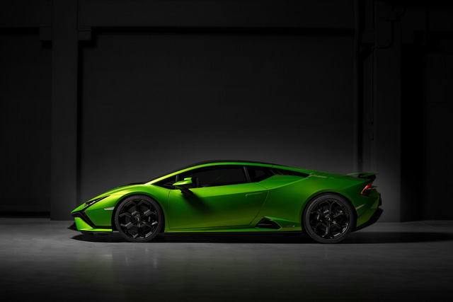 Ra mắt Lamborghini Huracan Tecnica