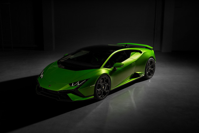 Ra mắt Lamborghini Huracan Tecnica