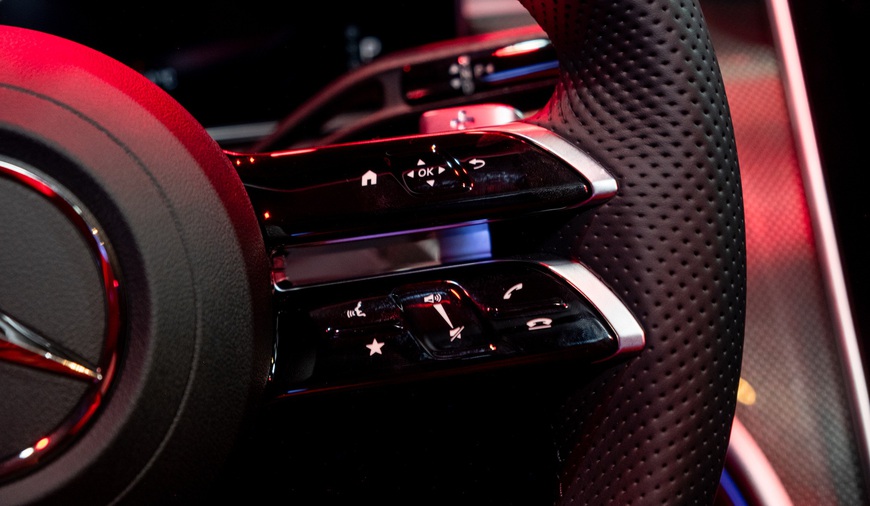 Mercedes-Benz C-Class 2022 ra mắt với giá từ 1,669 tỷ đồng