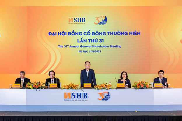Đại hội đồng cổ đông SHB: Hướng tới mục tiêu lợi nhuận vượt 10.000 tỷ đồng dai hoi dong co dong shb huong toi muc tieu loi nhuan vuot 10000 ty dong