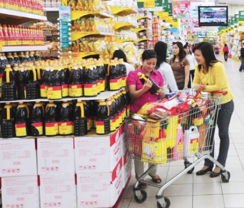 Doanh nghiệp bán lẻ: Đối mặt với thách thức trên sân nhà