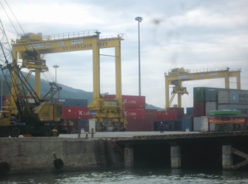 Giải thể để trốn trách nhiệm?