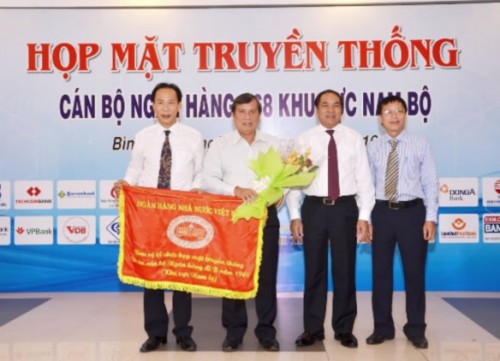 Họp mặt truyền thống cán bộ ngân hàng B68 khu vực Nam bộ năm 2016