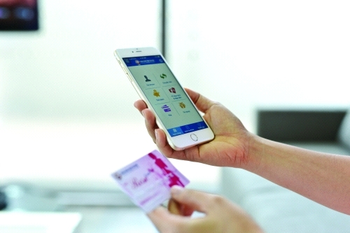 Tăng thu từ thu dịch vụ: Lựa chọn ít rủi ro, tiết kiệm chi phí cho ngân hàng Tăng thu từ thu dịch vụ: Lựa chọn ít rủi ro, tiết kiệm chi phí cho ngân hàng