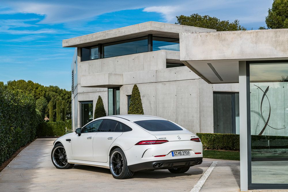 mercedes amg a35 gt 53 va gt r vua duoc ra mat co gi moi