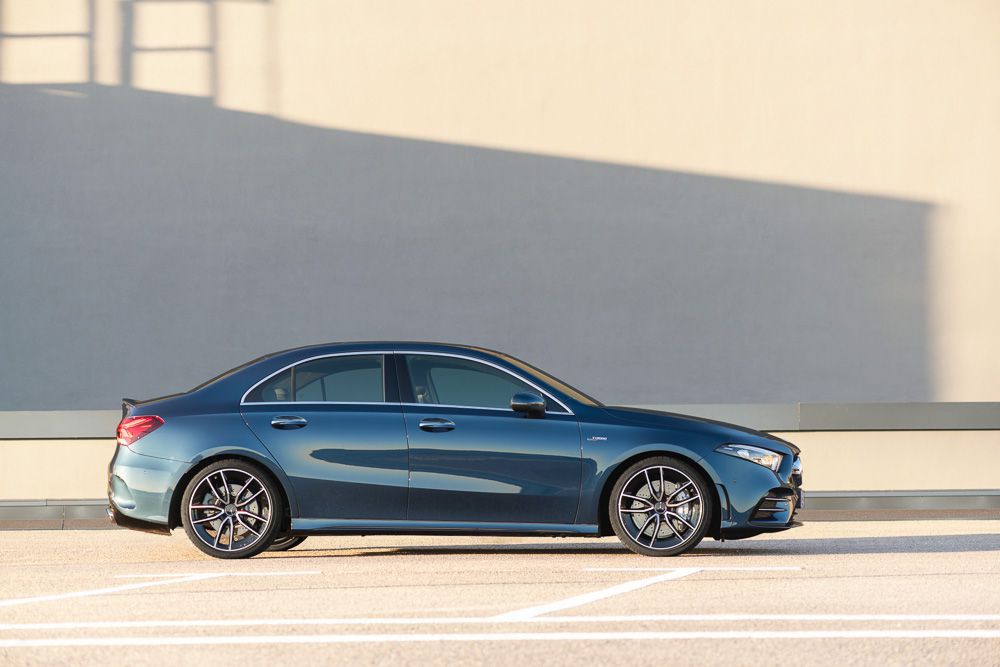 mercedes amg a35 gt 53 va gt r vua duoc ra mat co gi moi