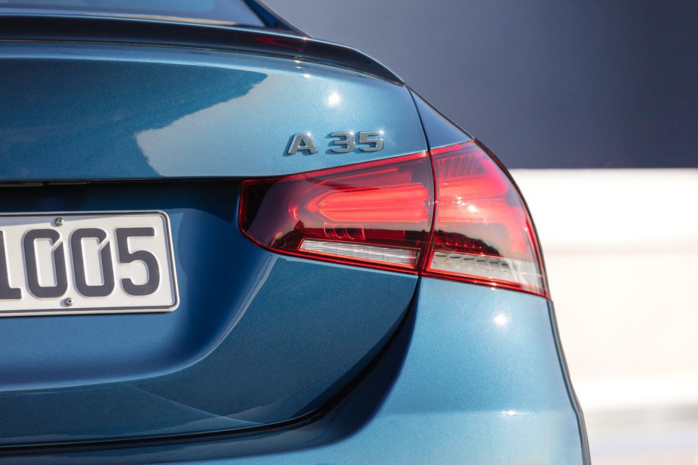 mercedes amg a35 gt 53 va gt r vua duoc ra mat co gi moi