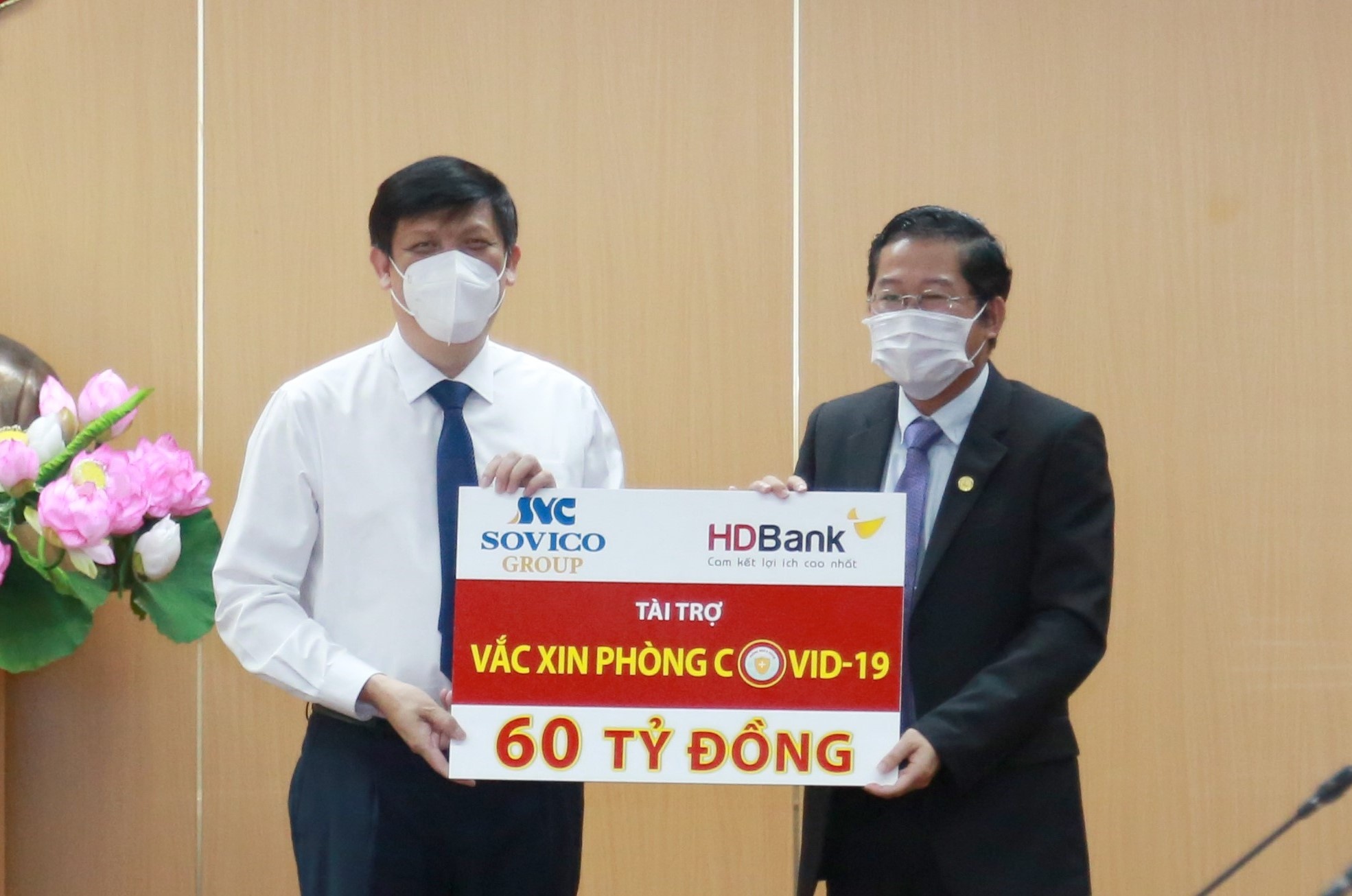 Sovico Group và HDBank ủng hộ 60 tỷ đồng cho chương trình Vaccine phòng Covid-19 sovico group va hdbank ung ho 60 ty dong cho chuong trinh vaccine phong ngua covid 19