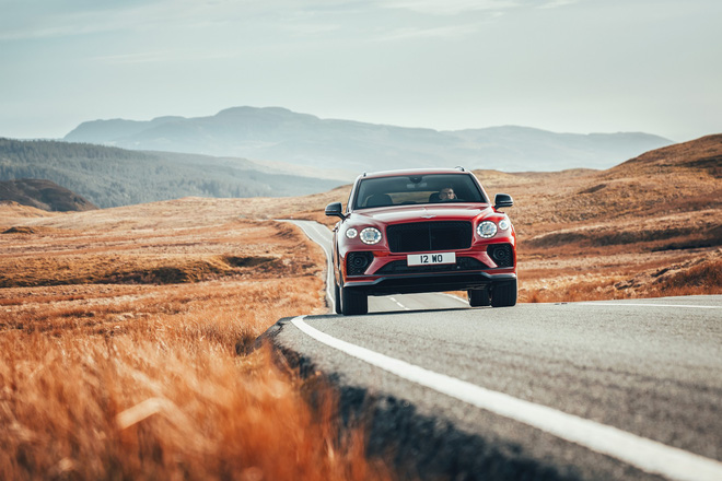 Ra mắt Bentley Bentayga S