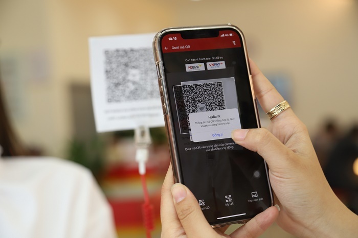 vi sao ngan hang so len ngoi