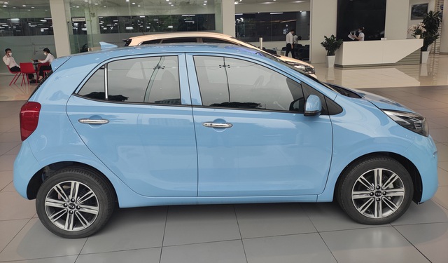 Kia Morning 2022 có thêm 2 phiên bản giá rẻ từ 389 triệu đồng