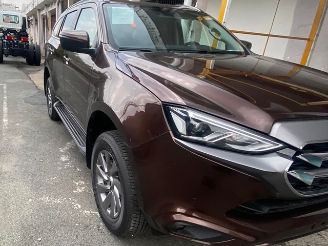 Isuzu mu-X 2022 có giá dự kiến hơn 900 triệu đồng Isuzu mu-X 2022 có giá dự kiến hơn 900 triệu đồng